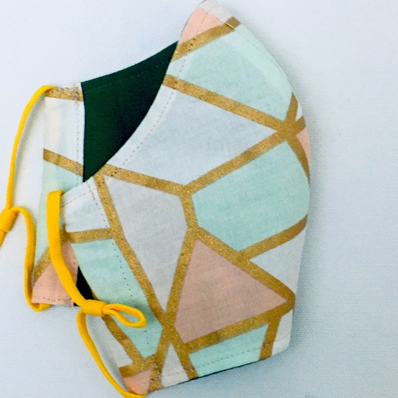 FACE MASK 3 FOR $28 OR $12 EACH GEOMETRIC GOLD - Picture 3 of 7